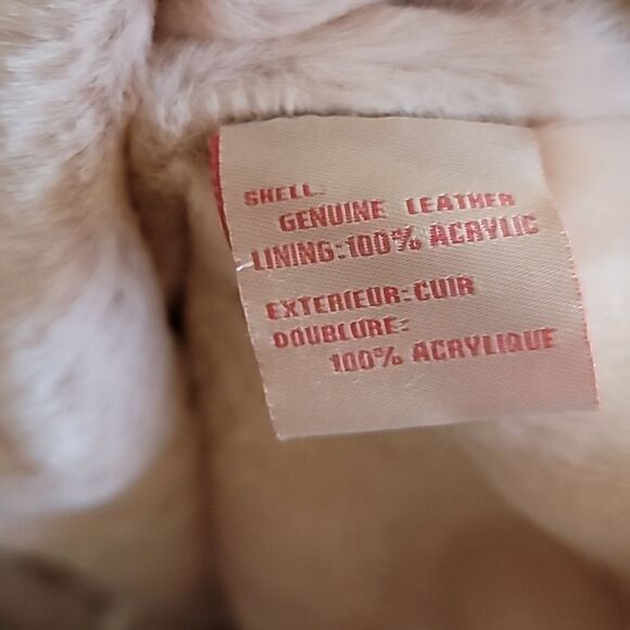 UGG Vintage Pink Leather Poncho with pockets! - Picture 10 of 11